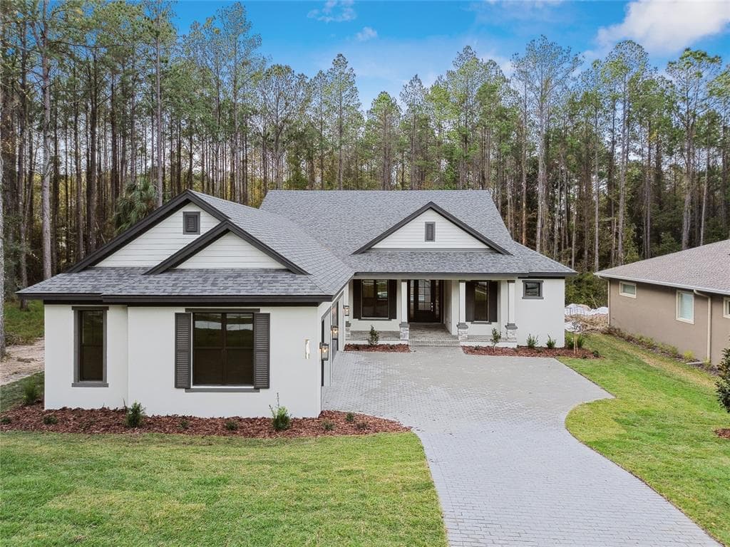 4905 MAJESTIC HILLS LOOP BROOKSVILLE, FL 34601