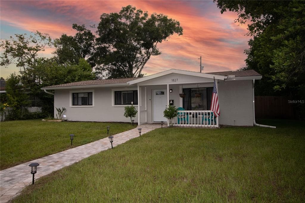 1827 46TH AVENUE N ST PETERSBURG, FL 33714