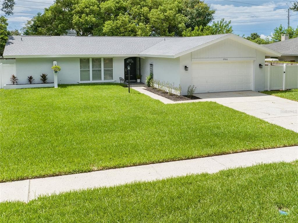 2966 CLUBHOUSE DRIVE W