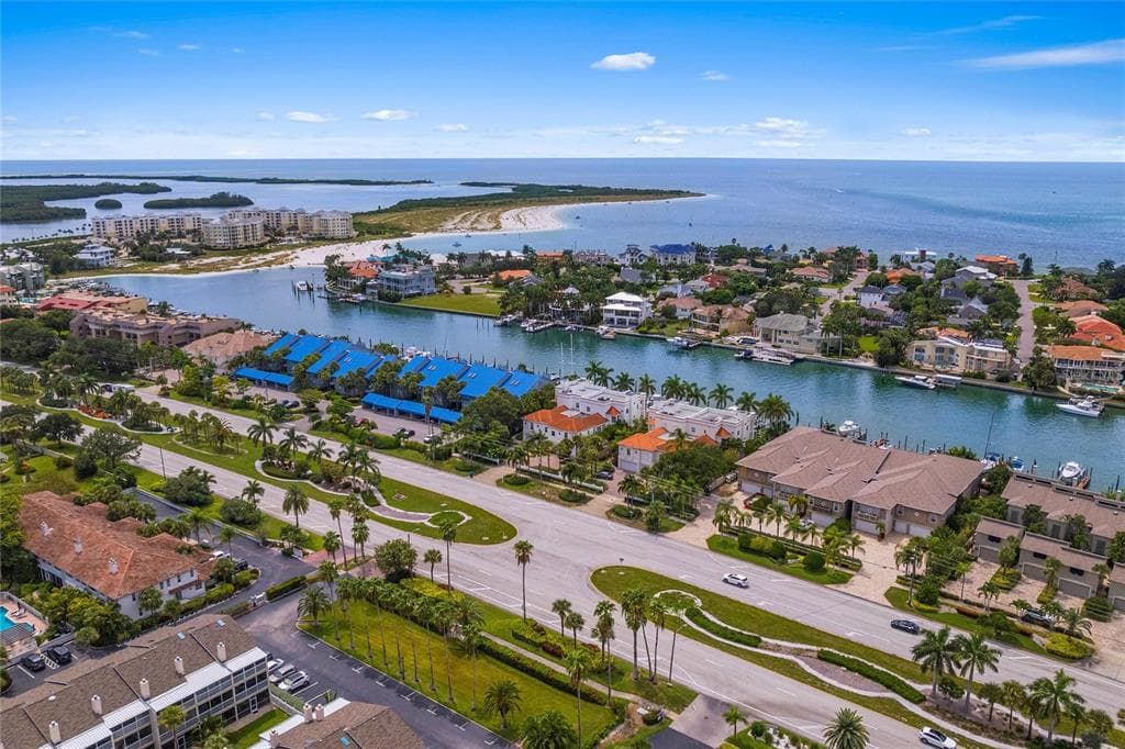 880 PINELLAS BAYWAY S TIERRA VERDE, FL 33715