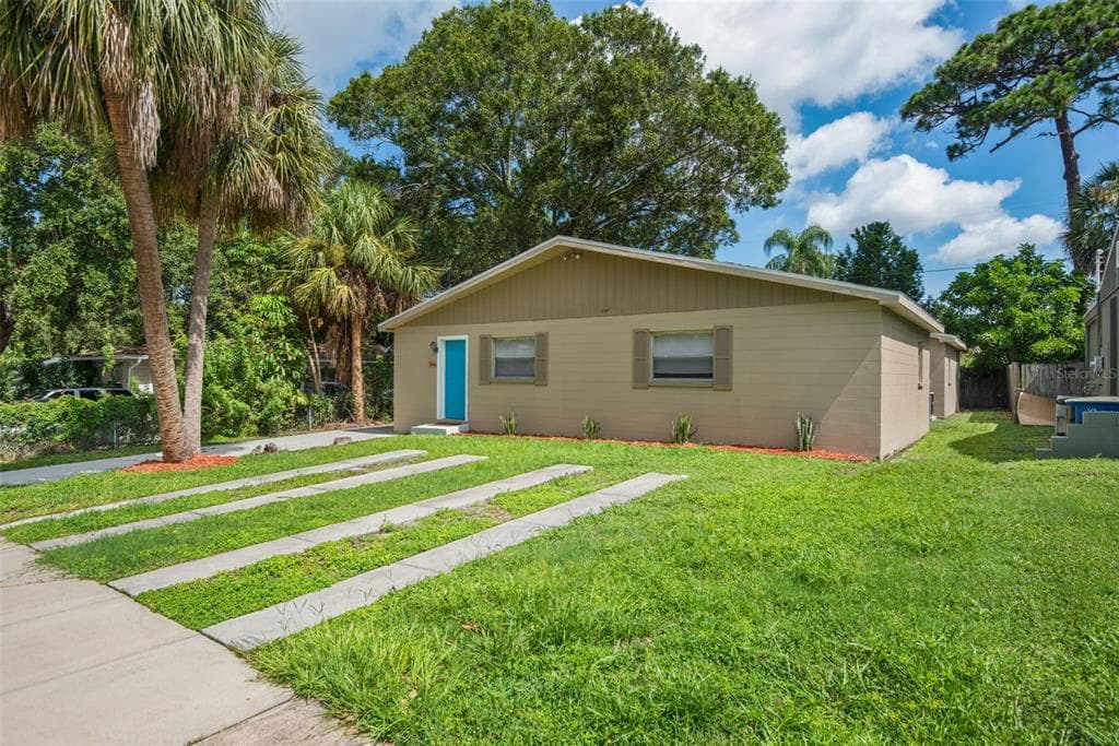 1418 SAN JUAN COURT CLEARWATER, FL 33756