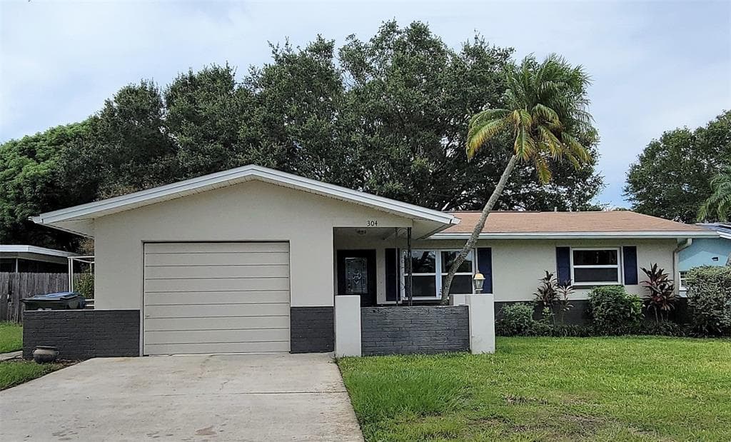 304 INLET COURT CLEARWATER, FL 33756
