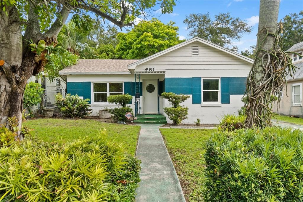 851 16TH AVENUE S ST PETERSBURG, FL 33701