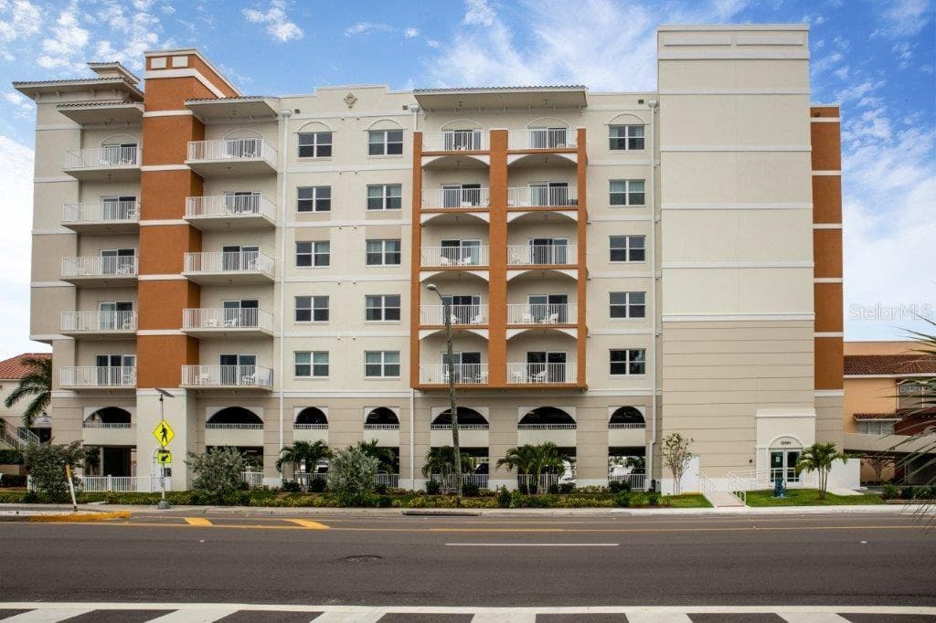 13101 GULF BOULEVARD UNIT 1709