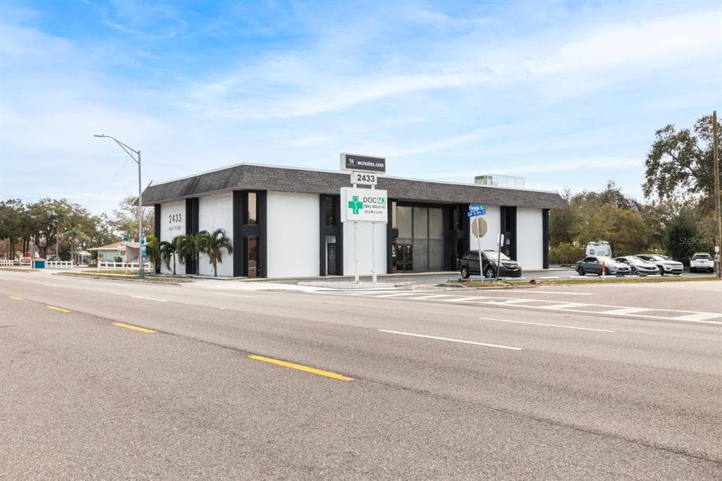 2433 GULF TO BAY BOULEVARD