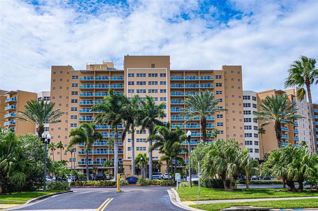880 MANDALAY AVENUE UNIT S309 CLEARWATER, FL 33767