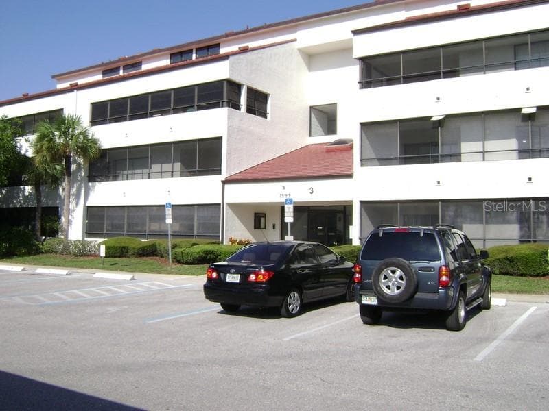 2583 COUNTRYSIDE BOULEVARD UNIT 3109
