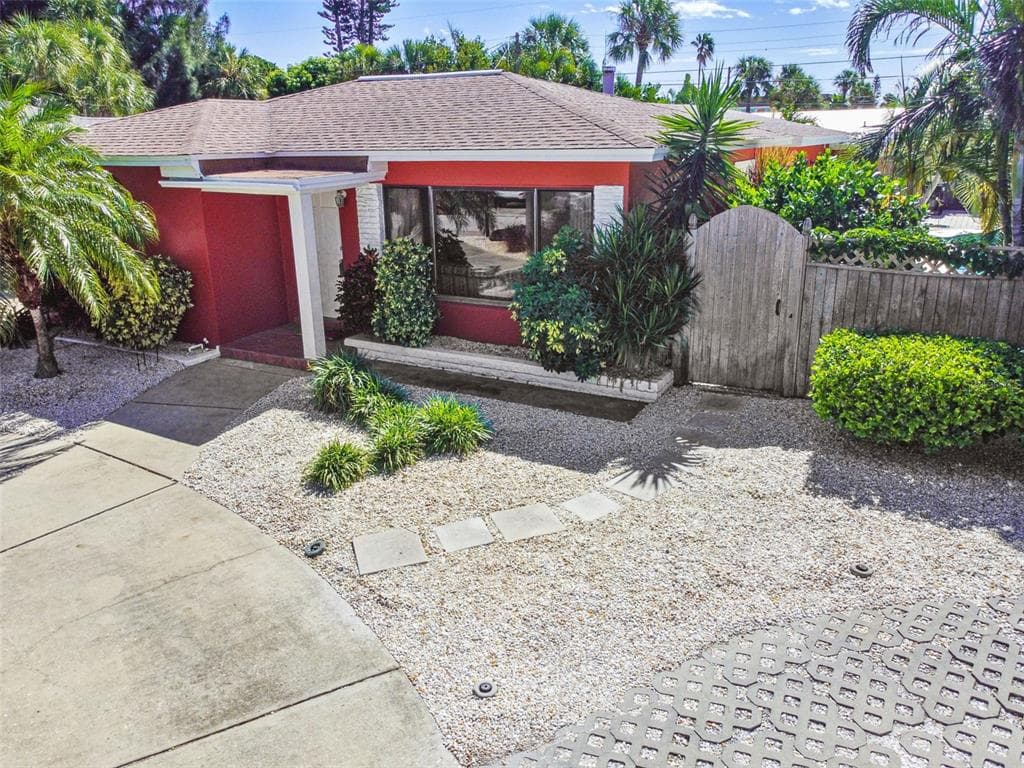 618 78TH AVENUE ST PETE BEACH, FL 33706