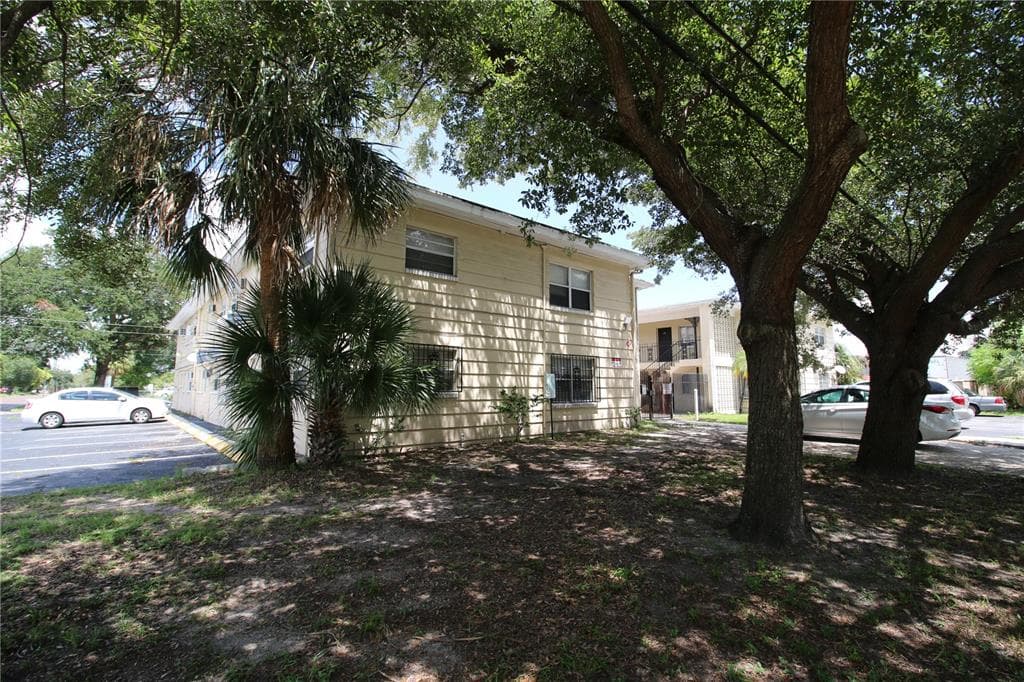 3433 3RD AVENUE S UNIT 7 ST PETERSBURG, FL 33711