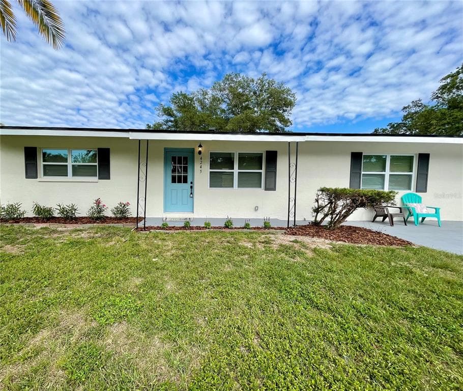 4245 1ST STREET NE ST PETERSBURG, FL 33703