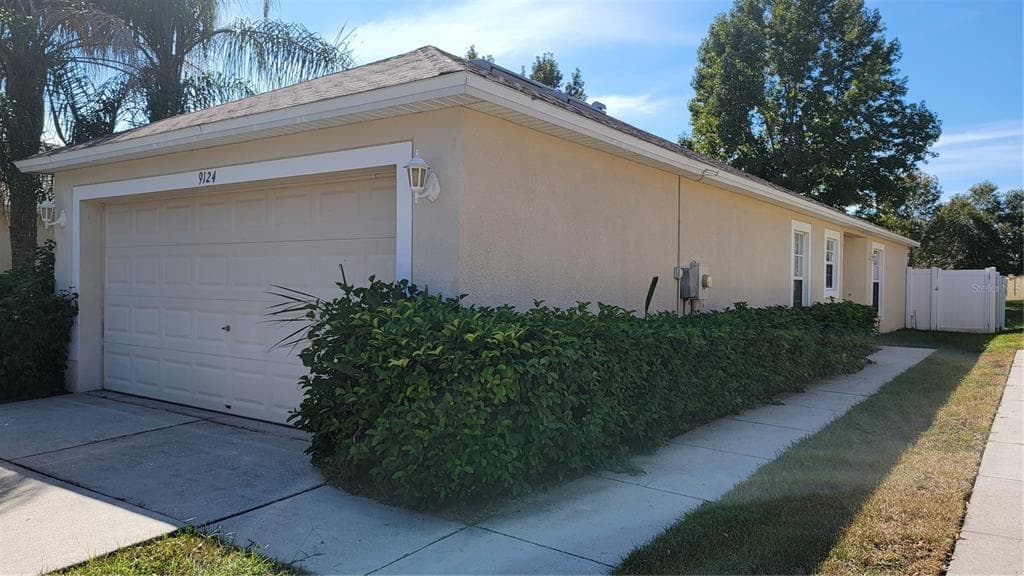 9124 SOUTHERN CHARM CIRCLE BROOKSVILLE, FL 34613