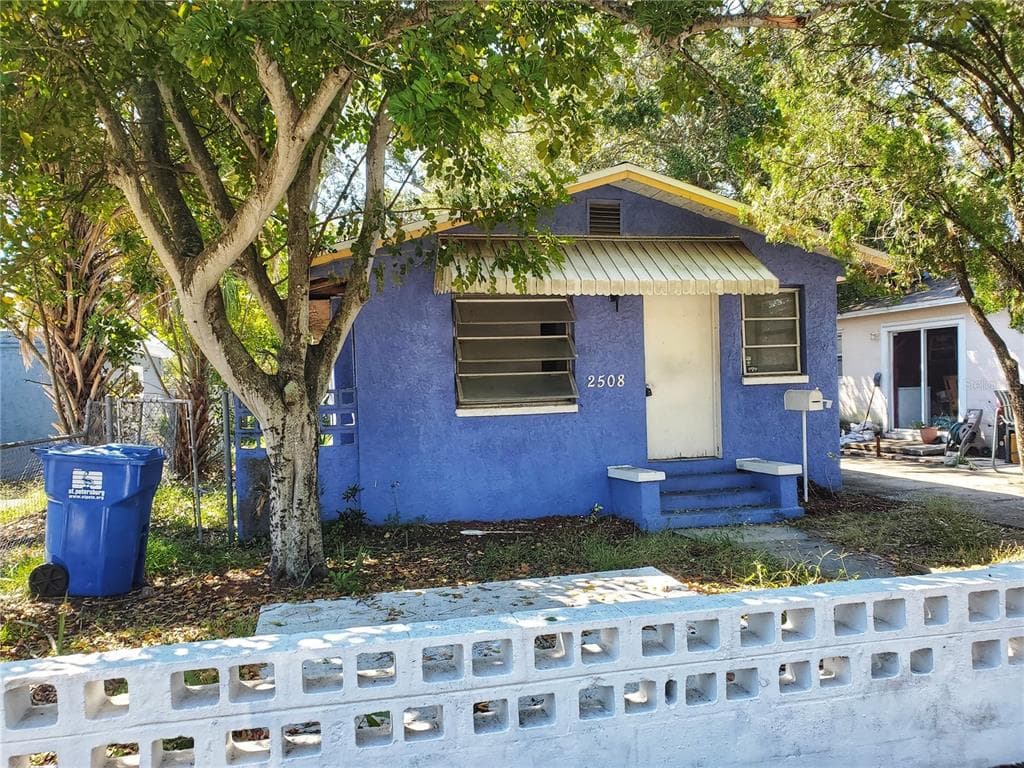 2508 11TH AVENUE S ST PETERSBURG, FL 33712