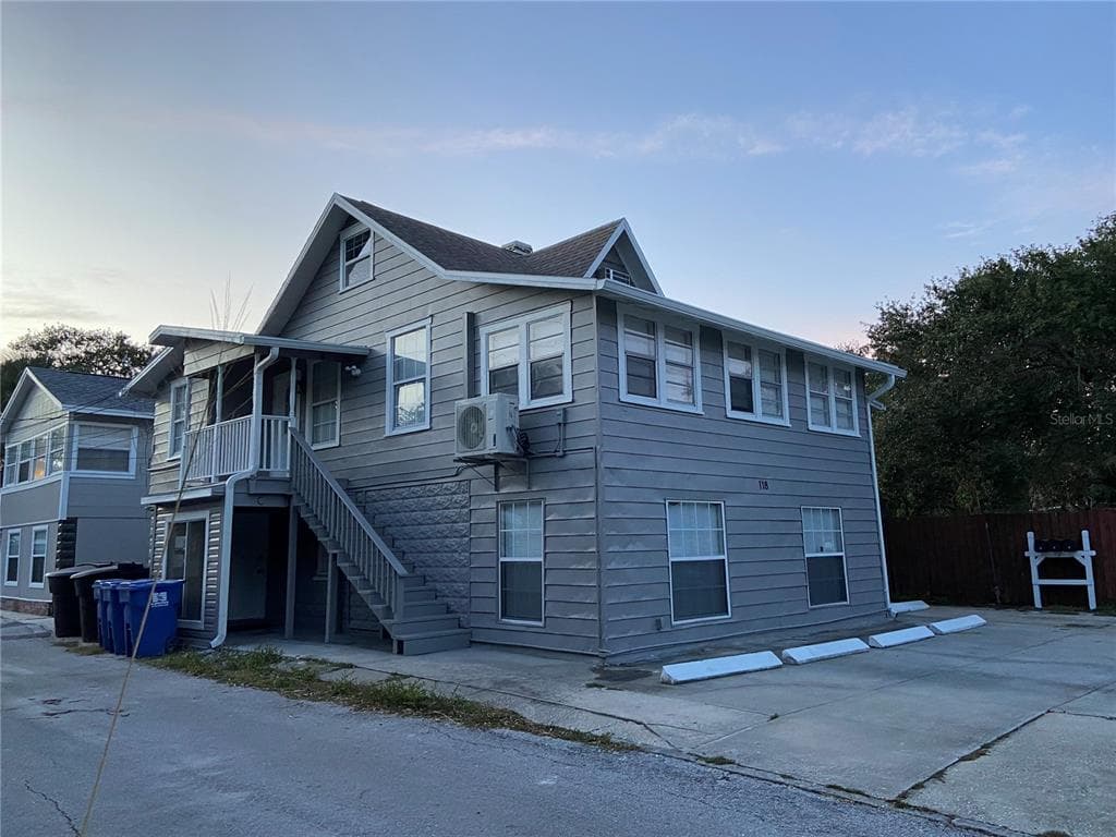 118 48TH STREET N UNIT A ST PETERSBURG, FL 33713