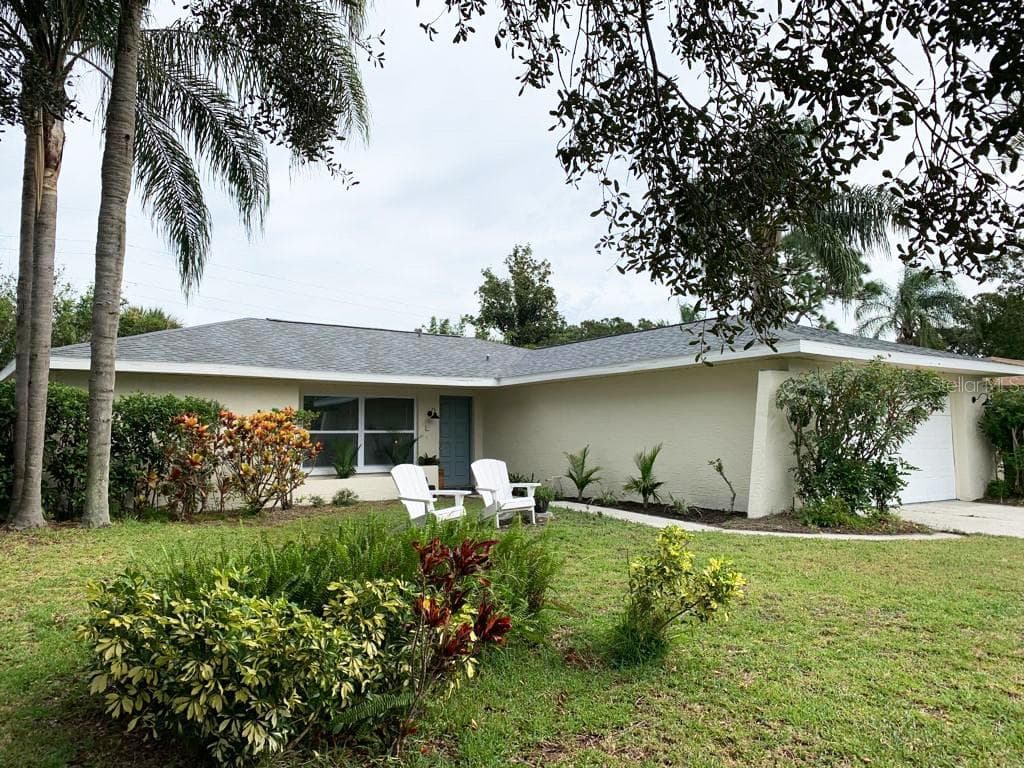 2666 RED OAK COURT CLEARWATER, FL 33761