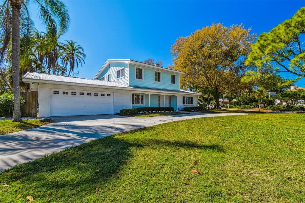 133 CARLYLE DRIVE PALM HARBOR, FL 34683