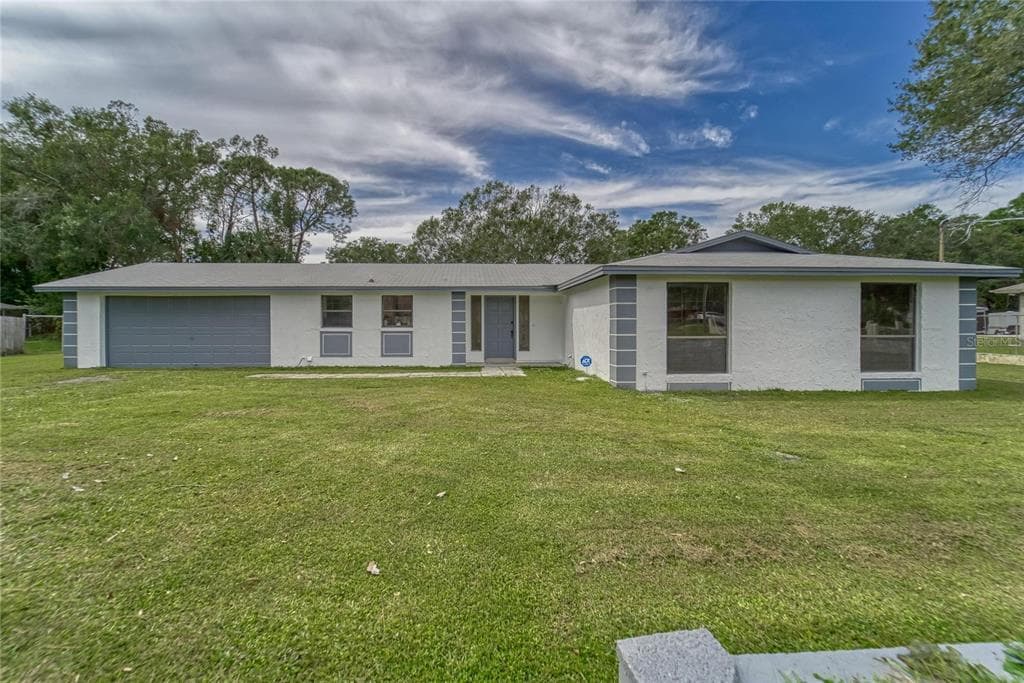 7914 PAT BOULEVARD TAMPA, FL 33615