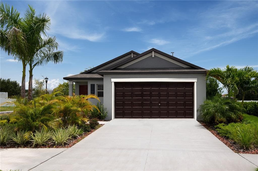 5572 BLUE AZURE DRIVE WIMAUMA, FL 33598