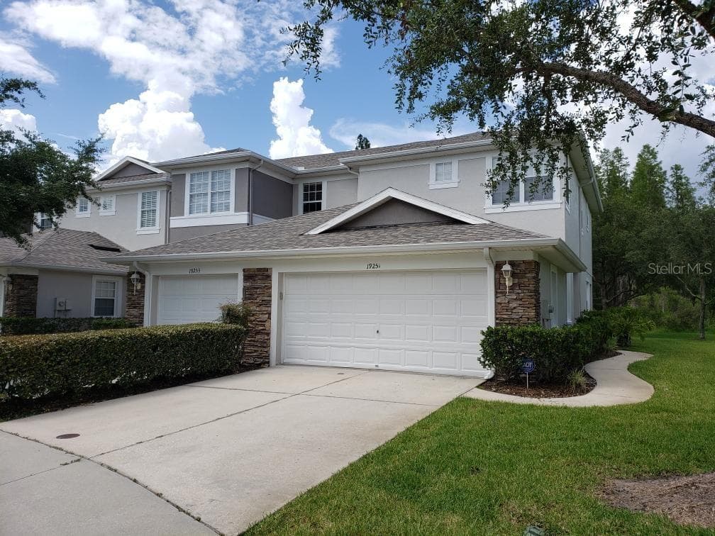 19251 STONE HEDGE DR TAMPA, FL 33647