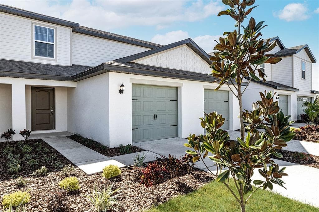 1508 WYNFORD CIRCLE TAVARES, FL 32778