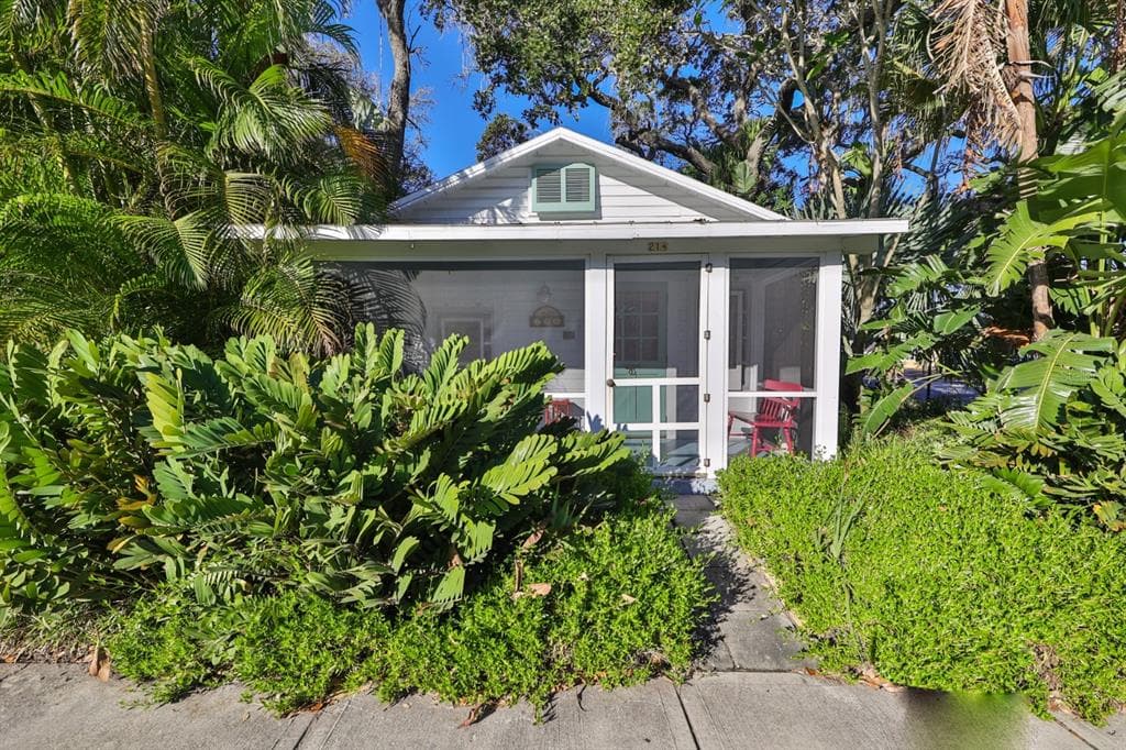 214 1ST STREET