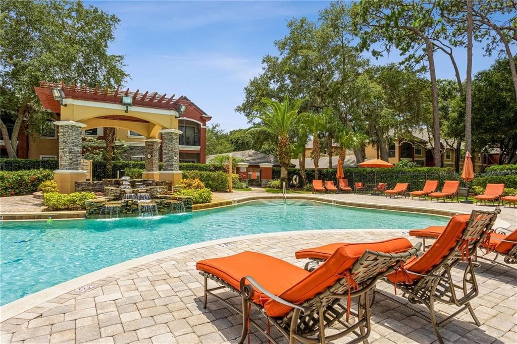 2265 PORTOFINO PLACE UNIT 1-2123 PALM HARBOR, FL 34683