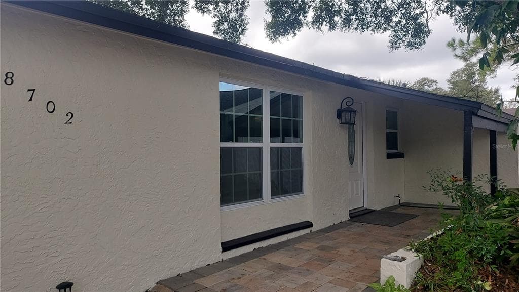 8702 MARLIN COURT TAMPA, FL 33634