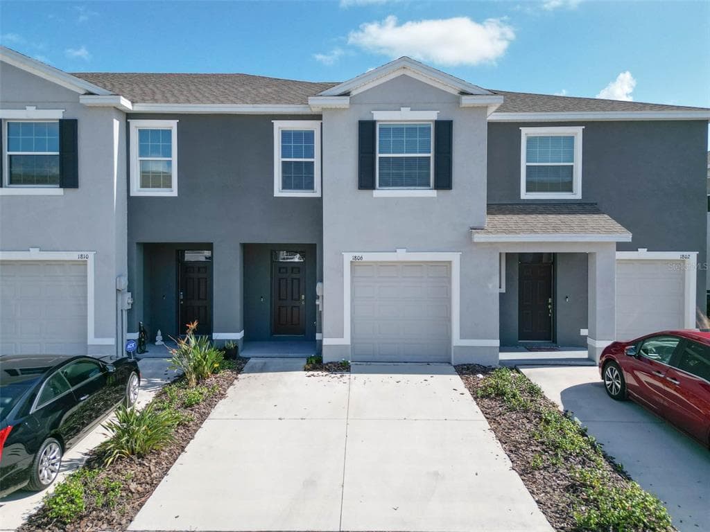 1806 HOVENWEEP ROAD WESLEY CHAPEL, FL 33543
