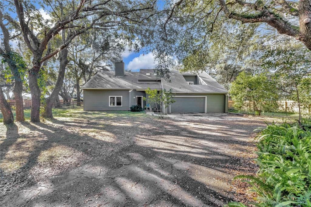 32552 KNOLLWOOD LANE WESLEY CHAPEL, FL 33545