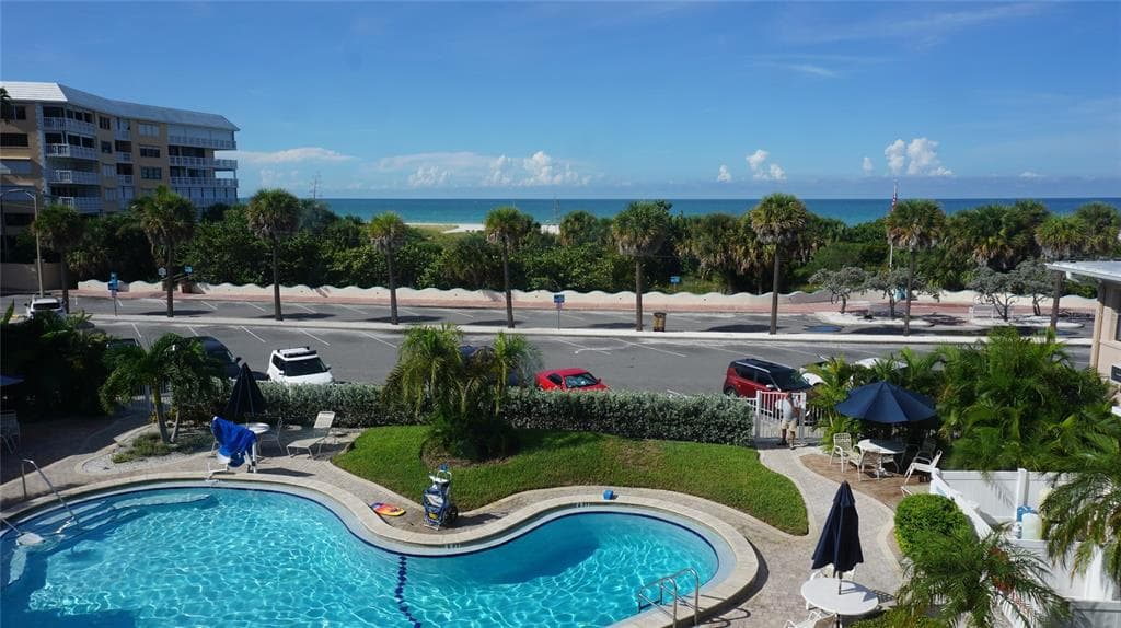 6700 SUNSET WAY UNIT 206 ST PETE BEACH, FL 33706