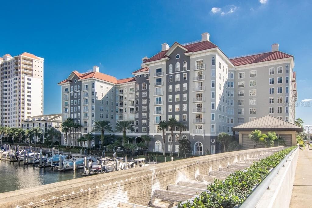 700 S HARBOUR ISLAND BOULEVARD UNIT 801 TAMPA, FL 33602