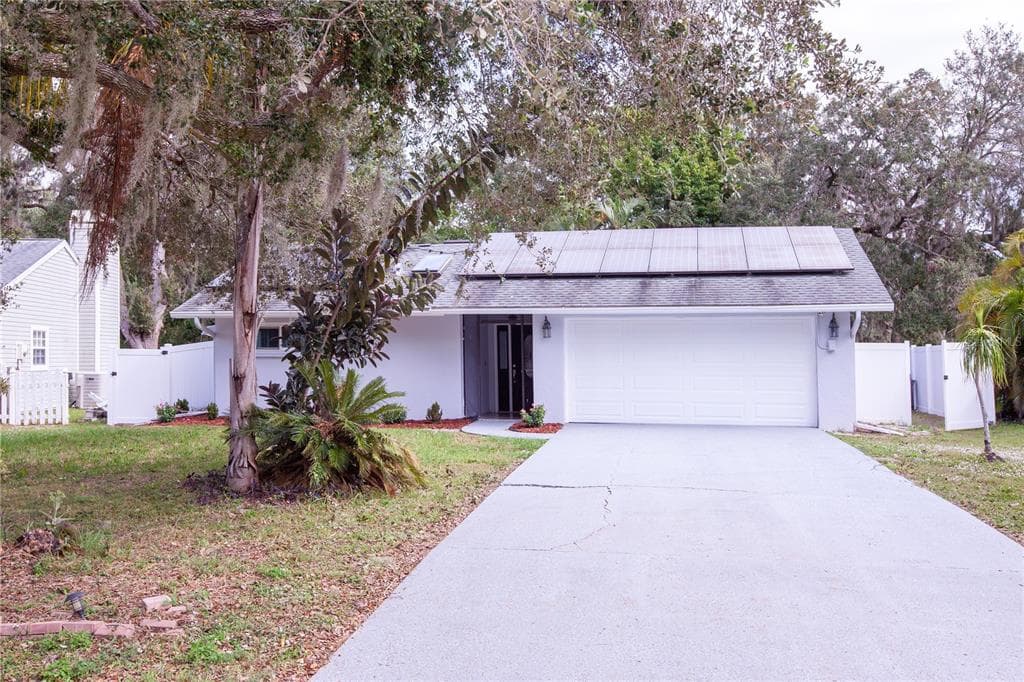 4185 BERKSHIRE DRIVE
