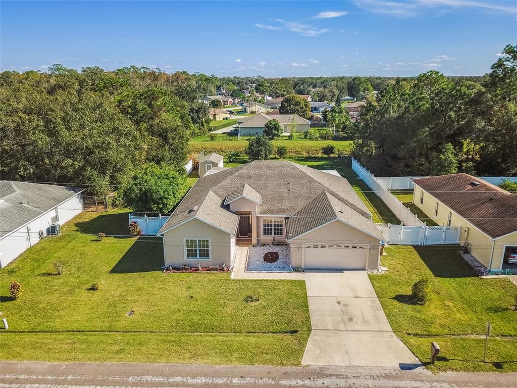 686 COTULLA DRIVE KISSIMMEE, FL 34758