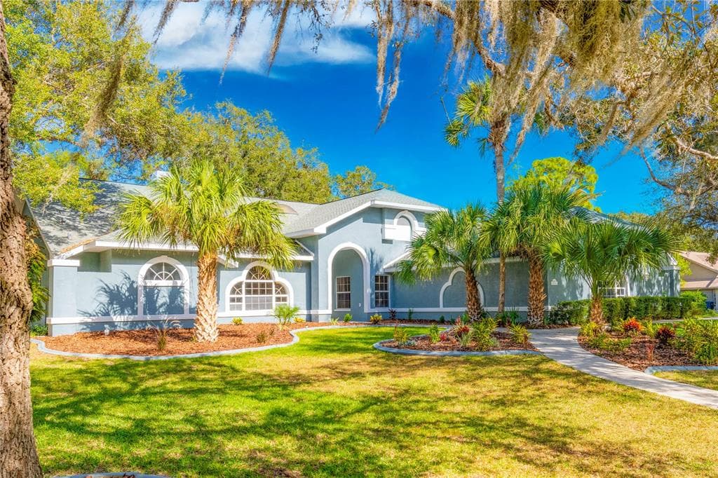 4659 LAKE IN THE WOODS DRIVE SPRING HILL, FL 34607