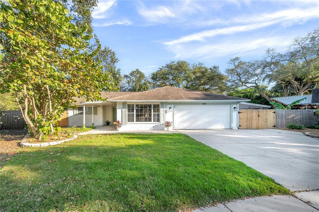 1588 COLONY COURT PALM HARBOR, FL 34683