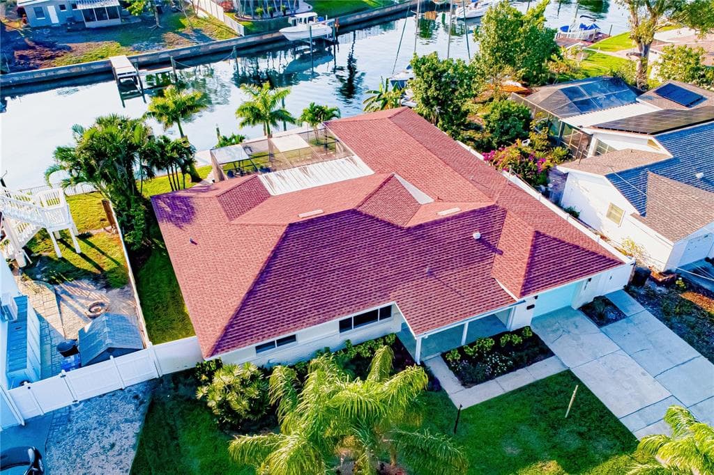3701 COQUINA KEY DRIVE SE