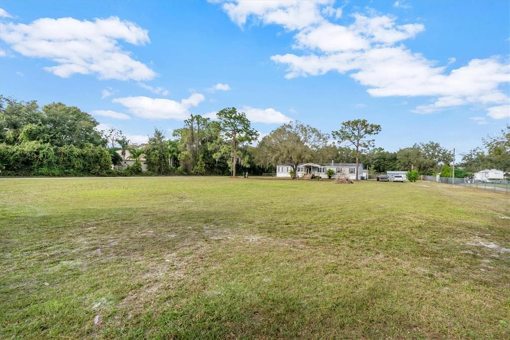 15123 W COUNTY LINE ROAD ODESSA, FL 33556