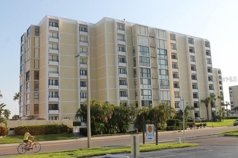 830 S GULFVIEW BOULEVARD UNIT 508 CLEARWATER, FL 33767