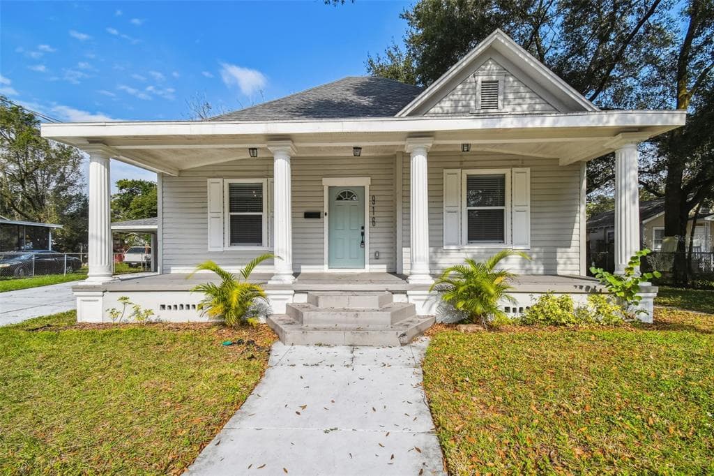 916 E 24TH AVENUE TAMPA, FL 33605