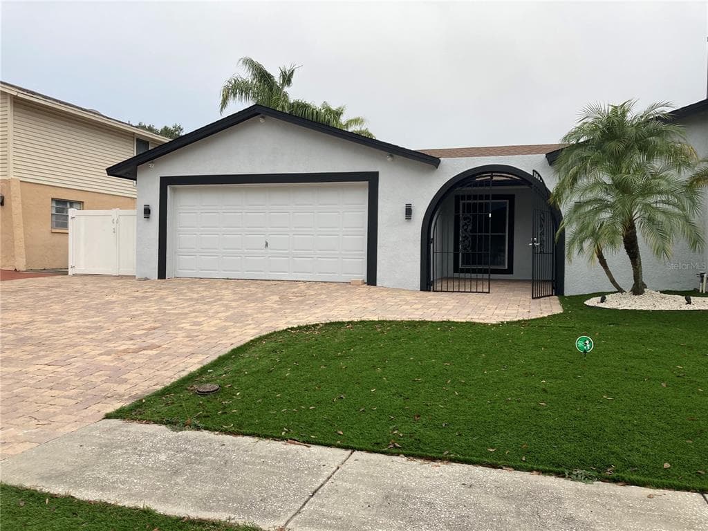 7013 TWELVE OAKS BOULEVARD TAMPA, FL 33634
