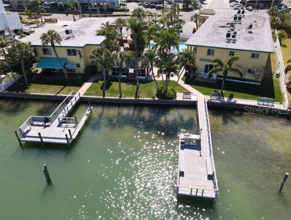 282 TREASURE ISLAND CAUSEWAY UNIT 8 TREASURE ISLAND, FL 33706