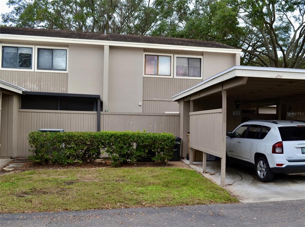 7938 PINE DRIVE UNIT 42 TEMPLE TERRACE, FL 33637