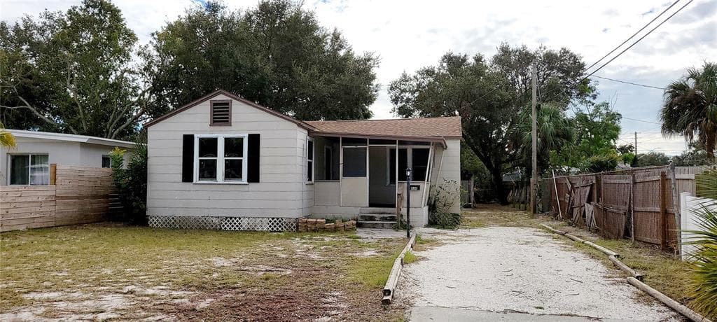 866 53RD AVENUE S ST PETERSBURG, FL 33705
