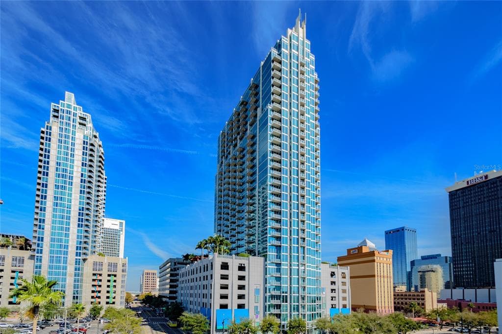 777 N ASHLEY DRIVE UNIT 1302 TAMPA, FL 33602