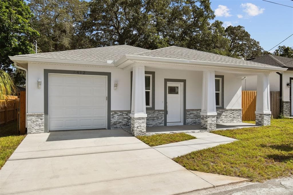 2412 E CHELSEA STREET TAMPA, FL 33610