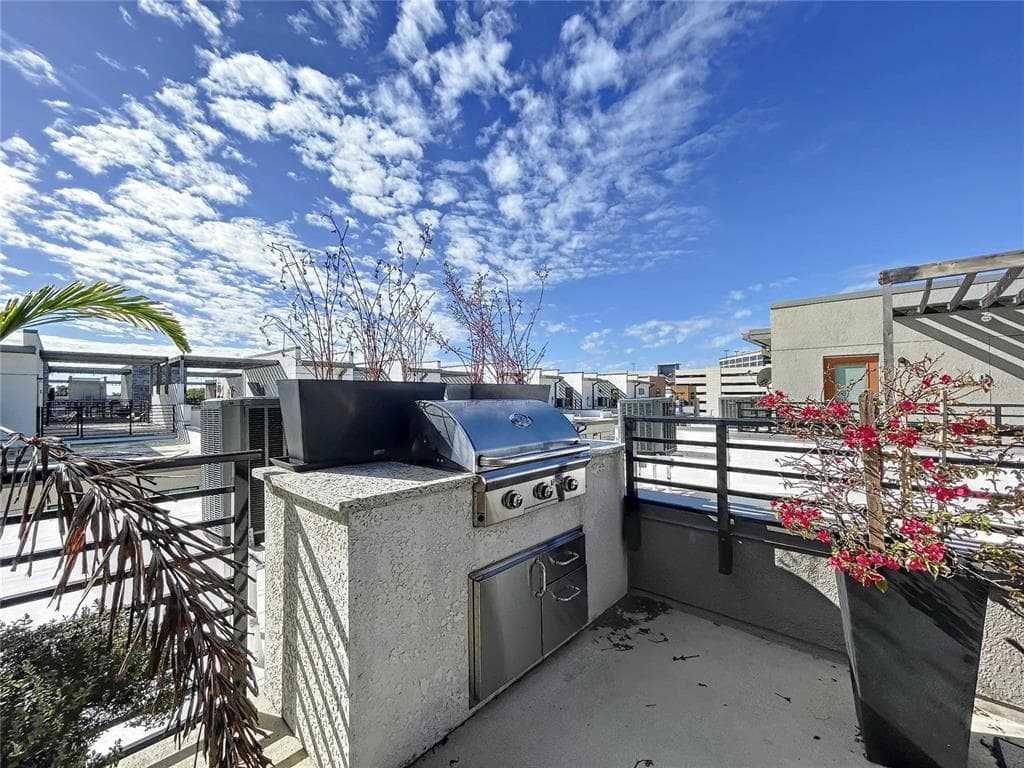 2511 N GRADY AVENUE UNIT 84 TAMPA, FL 33607