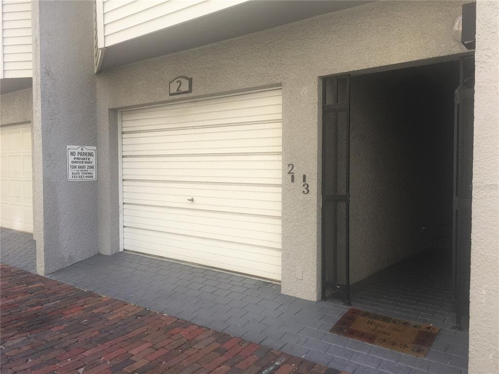 301 2ND STREET N UNIT 2 ST PETERSBURG, FL 33701
