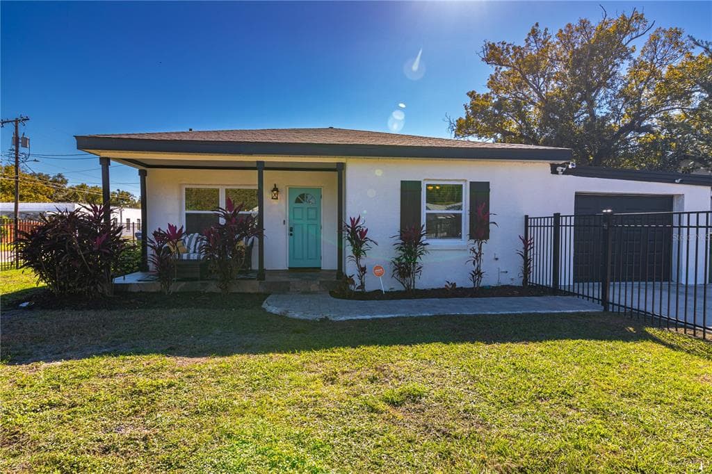 1521 E CARACAS STREET TAMPA, FL 33610