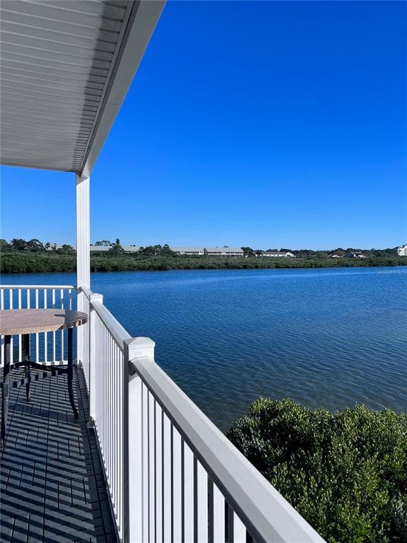 19811 GULF BOULEVARD UNIT 104 INDIAN SHORES, FL 33785