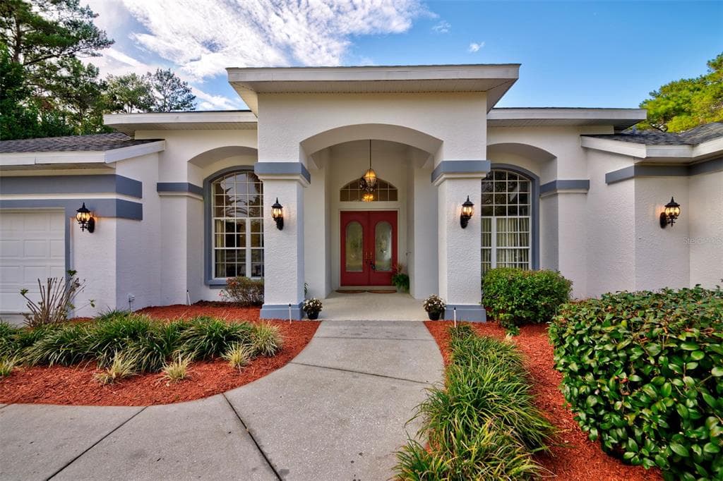 9489 BEARFOOT TRAIL