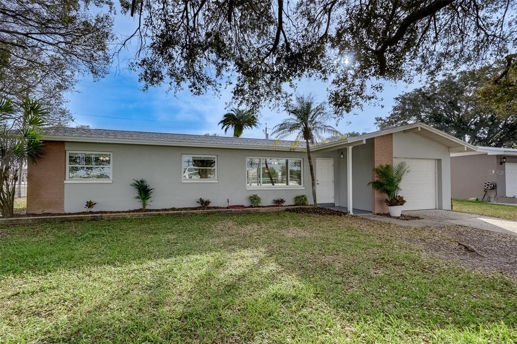 10191 OAKHURST ROAD SEMINOLE, FL 33776